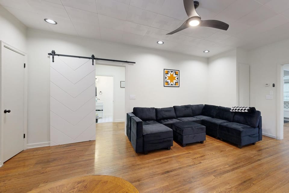 Easy Access to OSU! 'Marvin's Manor' in Stillwater House in Stillwater