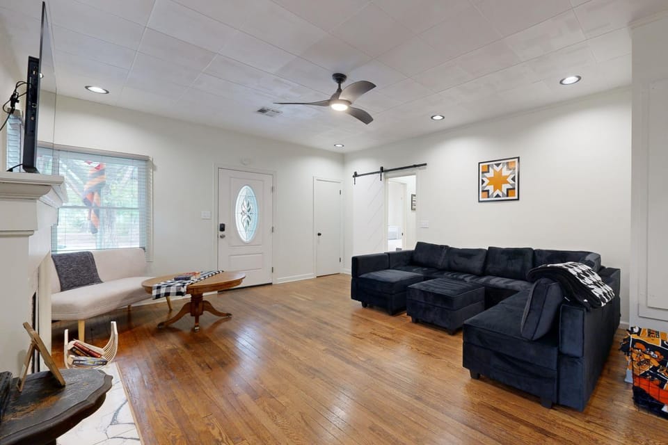 Easy Access to OSU! 'Marvin's Manor' in Stillwater House in Stillwater