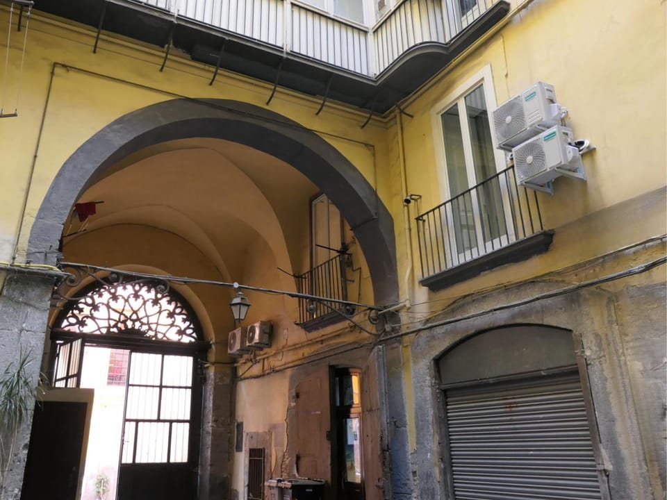 Inner courtyard view