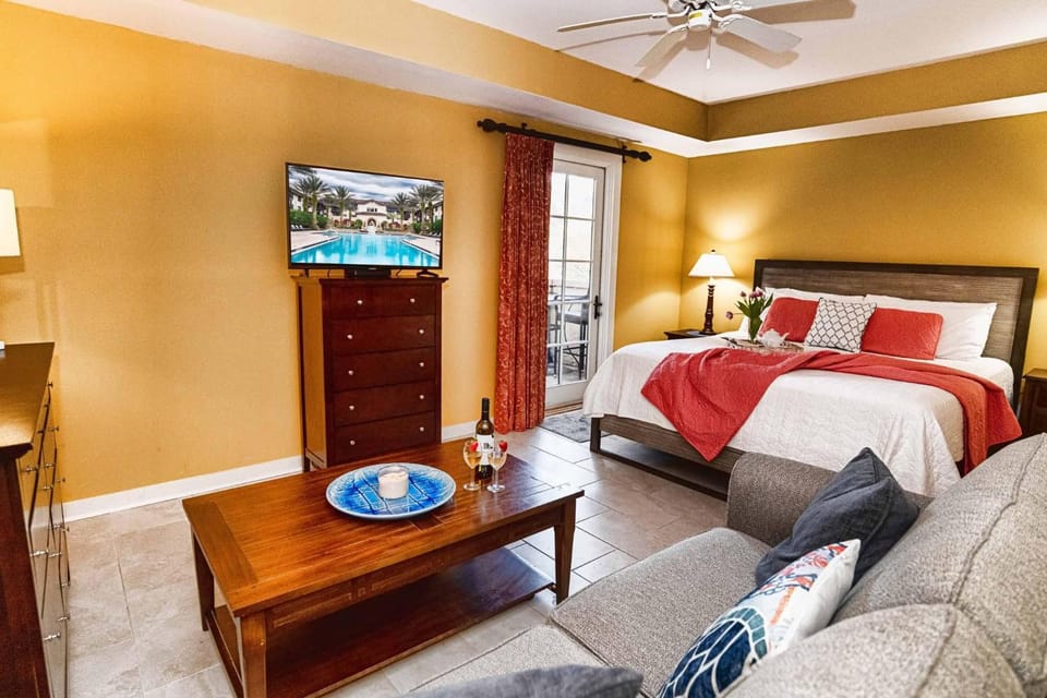 5216 L Laterra Apartment in Florida
