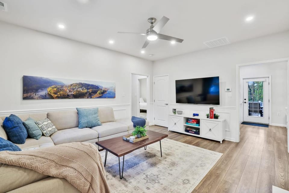 TV and multimedia, Living room