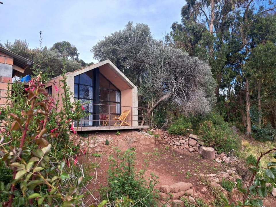 Property building, Spring, Day, Natural landscape, Garden