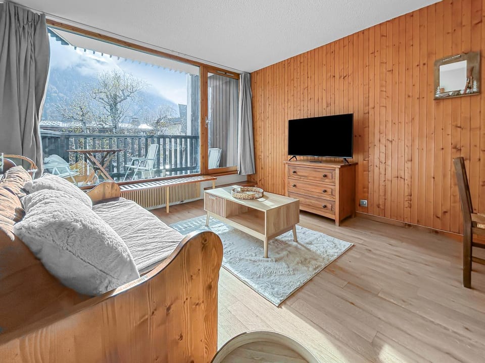 TV and multimedia, Balcony/Terrace, Living room, Mountain view
