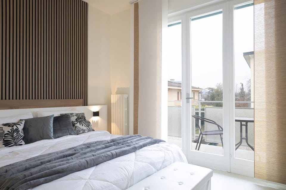 Bedroom, heating, air conditioner