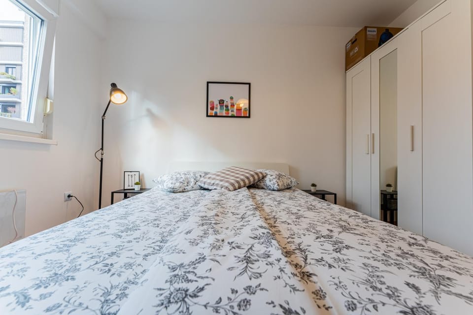 Bed, Bedroom, wardrobe