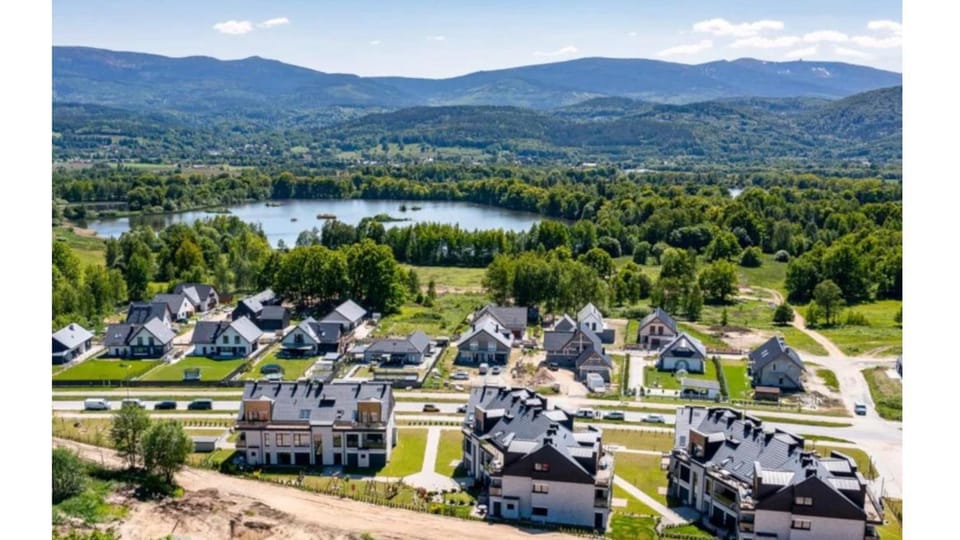 Property building, Bird's eye view, Mountain view, bidet