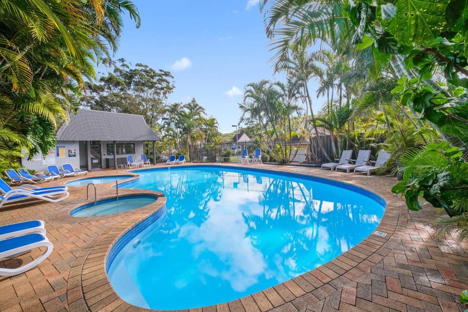 Shores Beach & Lakeside Villas Villa in New South Wales