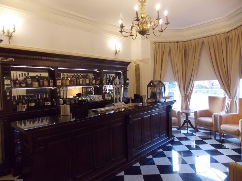 Lounge or bar