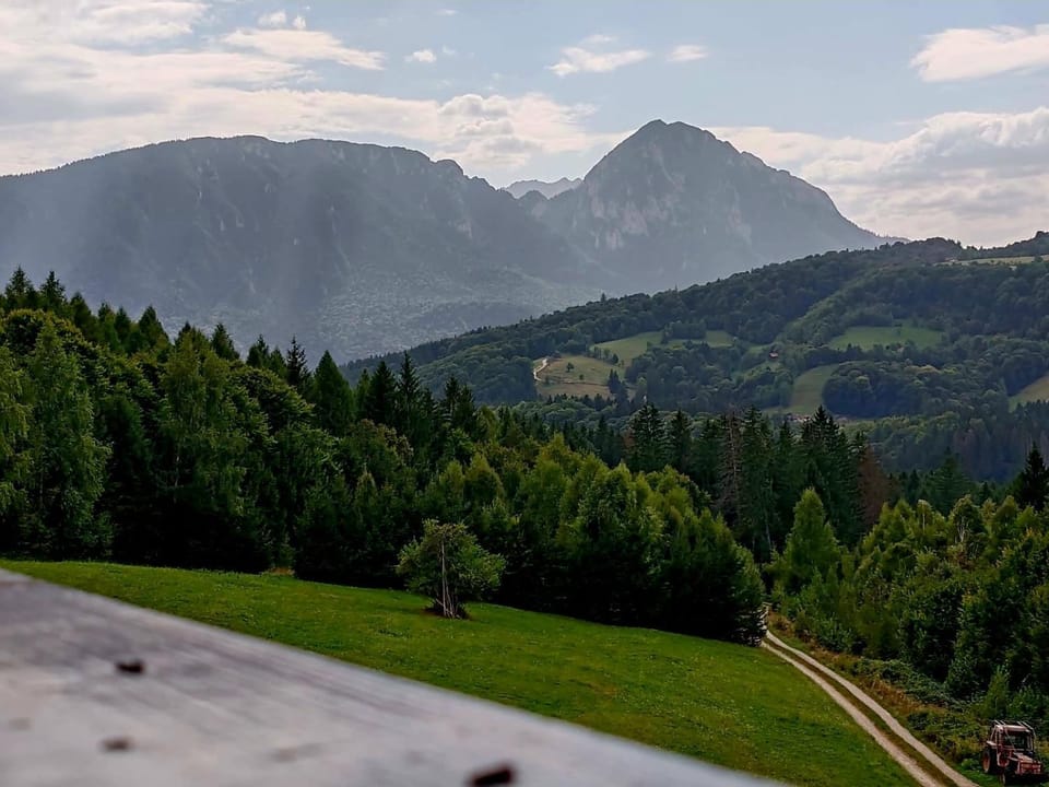 Day, Natural landscape, Mountain view