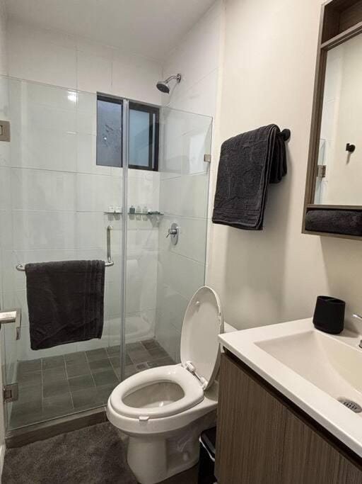 Shower, Bathroom, towels