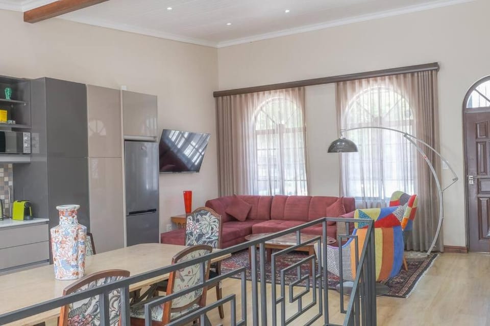 Bo Kaap Bliss - Modern Charm House in Cape Town