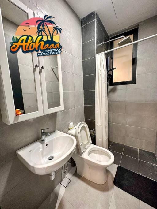 Urban Suite Modern Lifestyle Seaview Georgetown Apartment in George Town