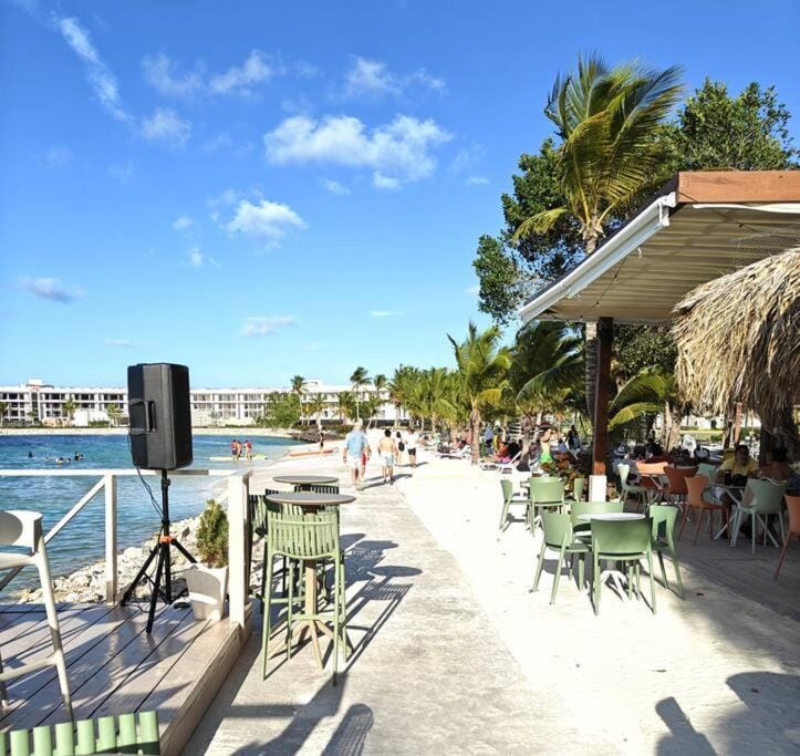 Lounge or bar