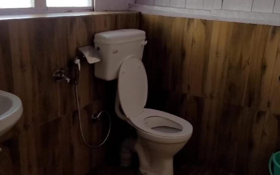 Toilet, Bathroom