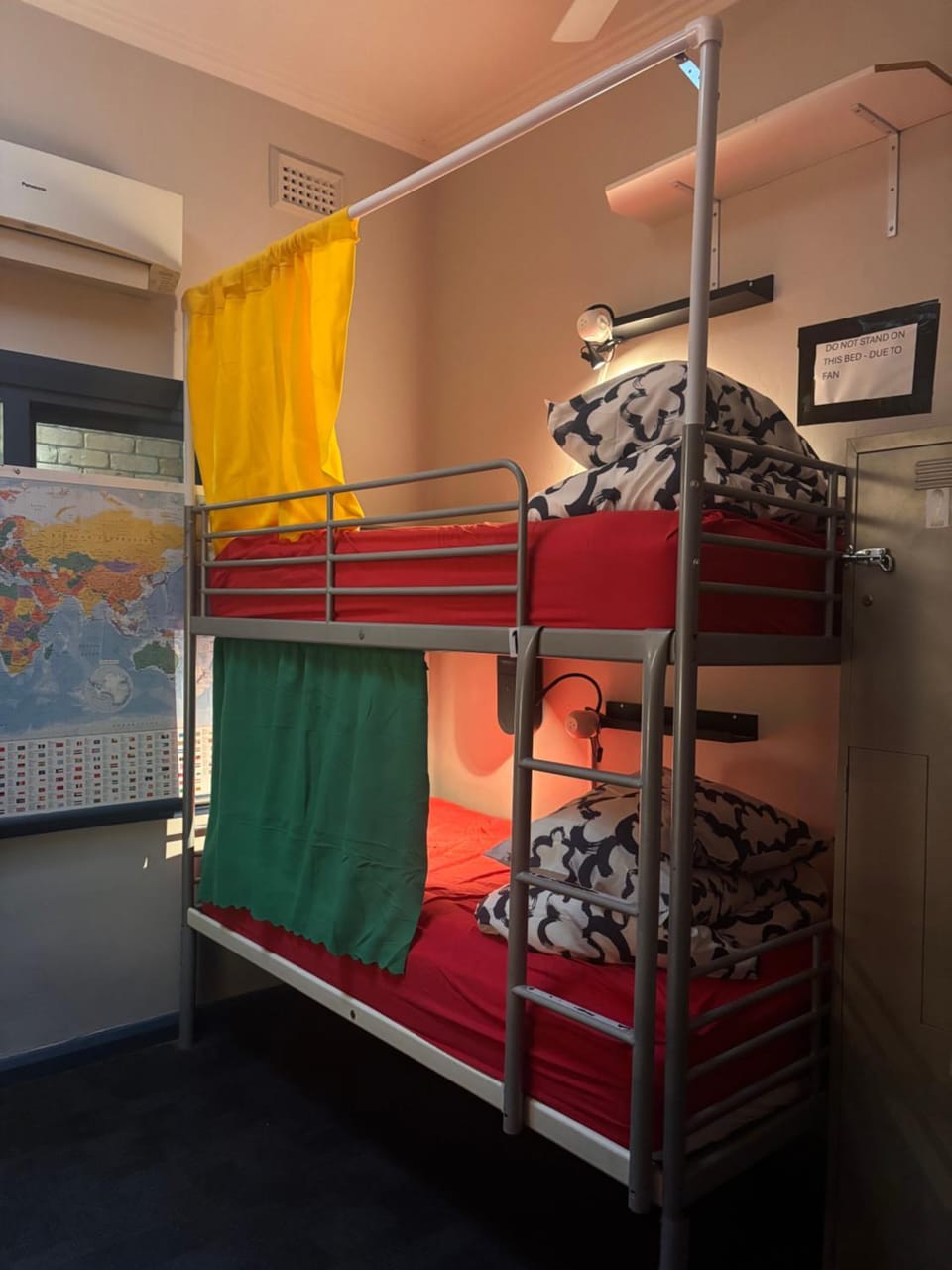 Shiralee Hostel -note - Valid passport required to check in Hostel in Perth