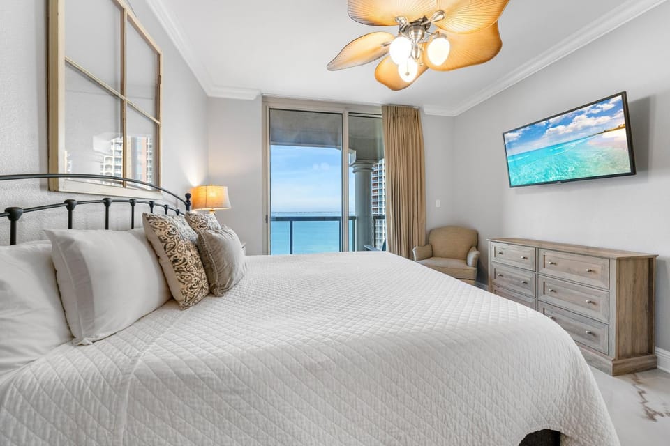 5 Portofino 1106 Apartment in Pensacola Beach