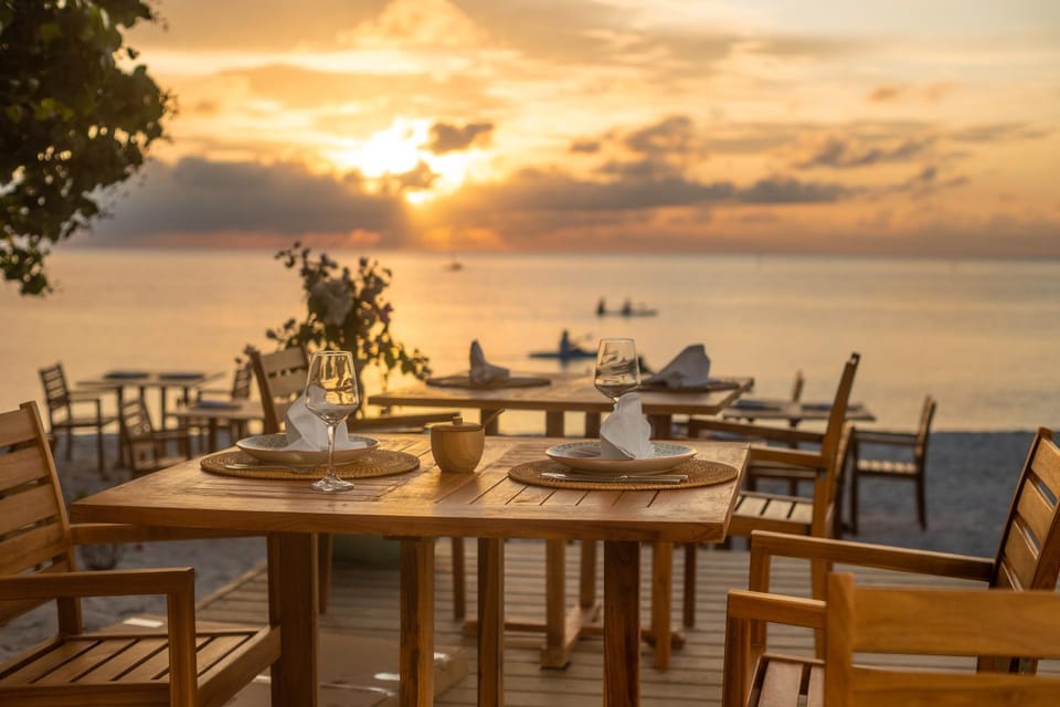 Restaurant/places to eat, View (from property/room)