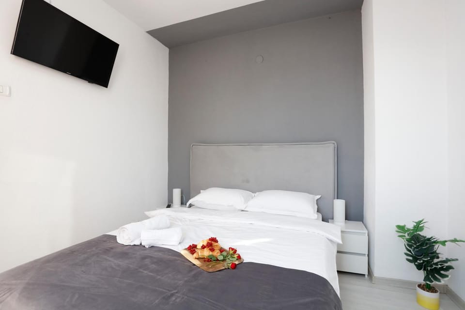 TV and multimedia, Bedroom, towels