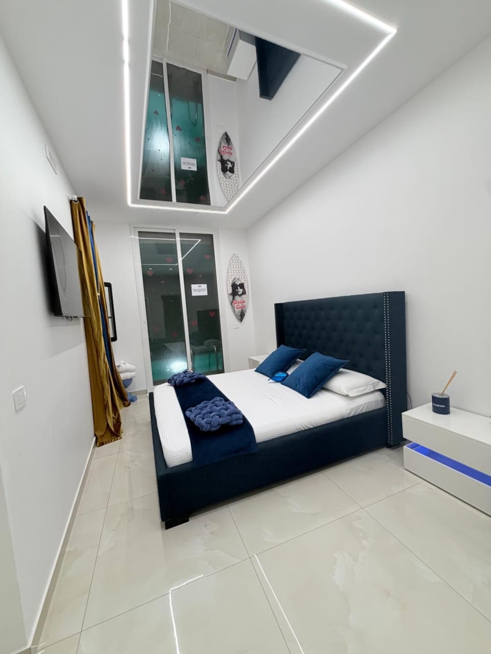 4 Rooms Rosario Bed and Breakfast in Catania