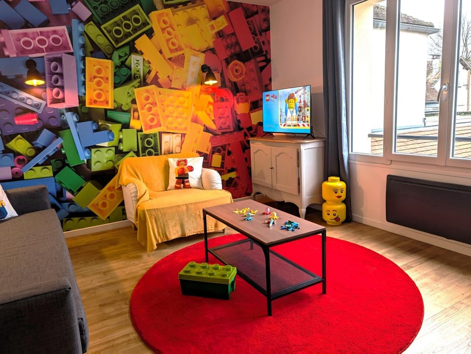 TV and multimedia, Living room, Seating area
