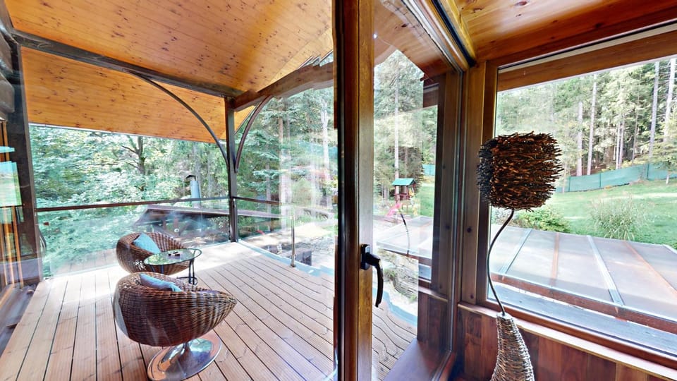 Balcony/Terrace, Garden view