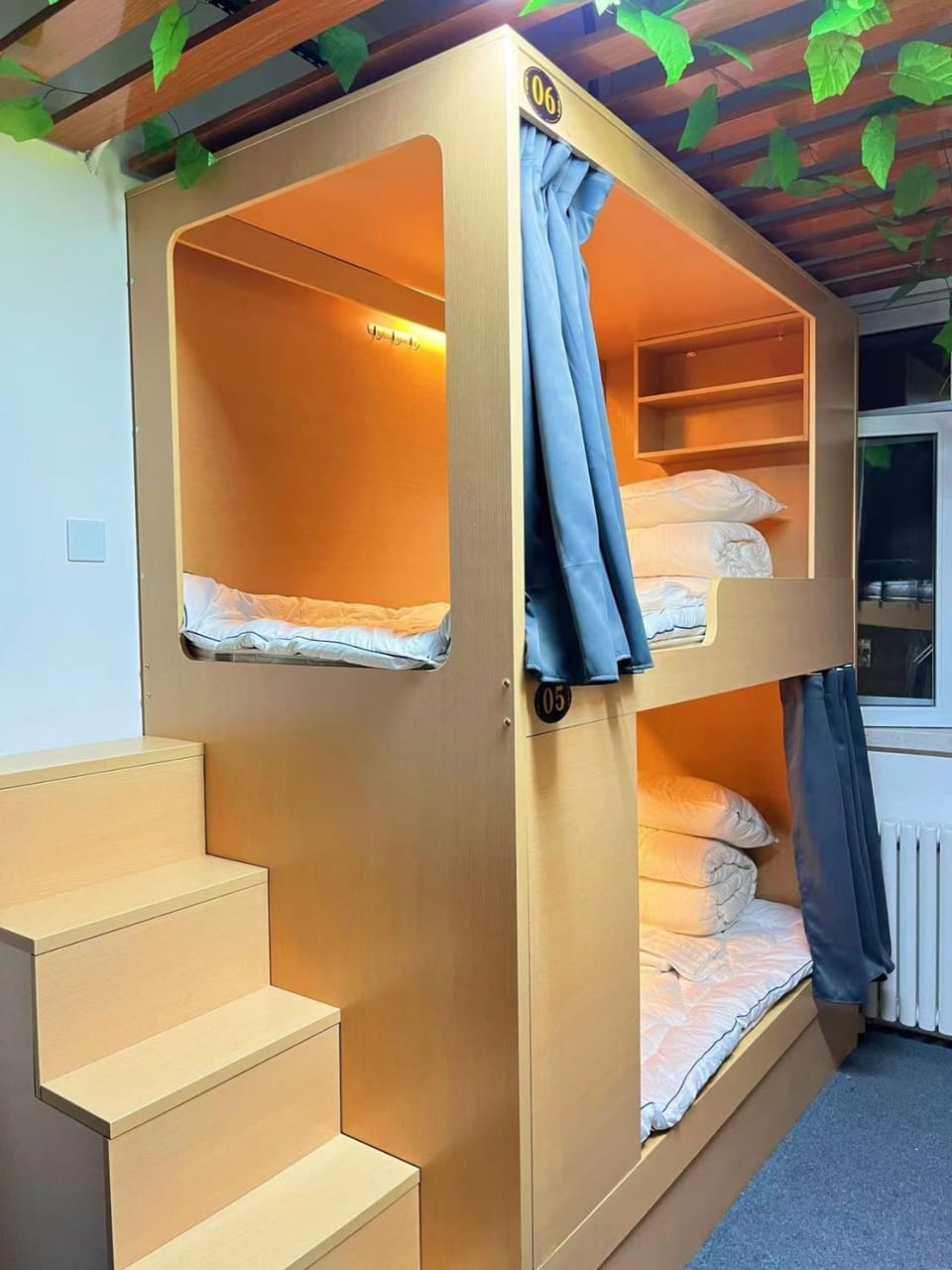 bunk bed