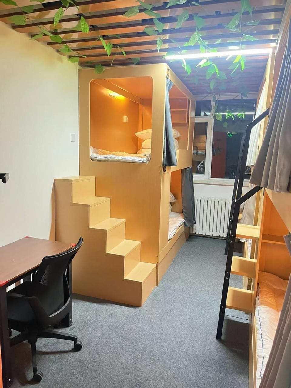 bunk bed
