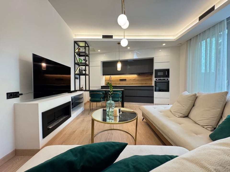TV and multimedia, Living room