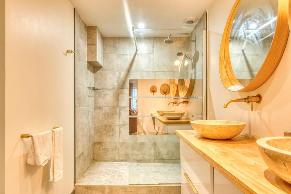 Le Bohème - Climatisé - Superbe T2 centre village Apartment in Auvergne-Rhône-Alpes