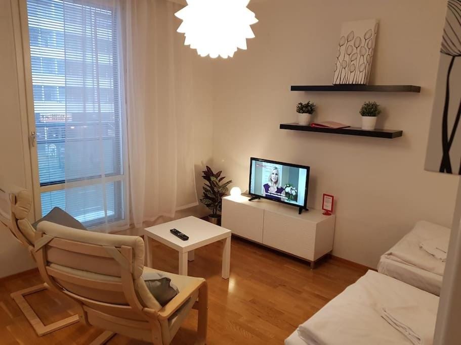 Kotimaailma - Studio with sauna in center Apartment in Turku