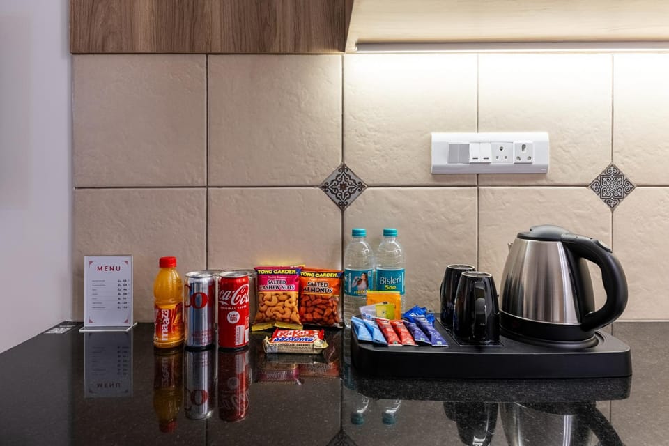 Coffee/tea facilities, Food and drinks, Area and facilities, minibar