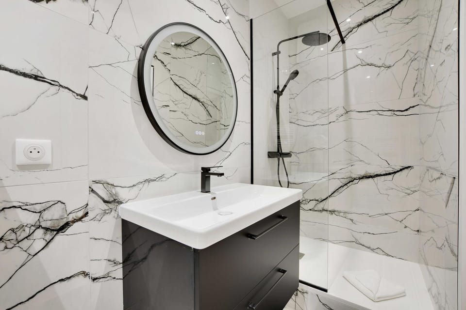 Shower, Bathroom