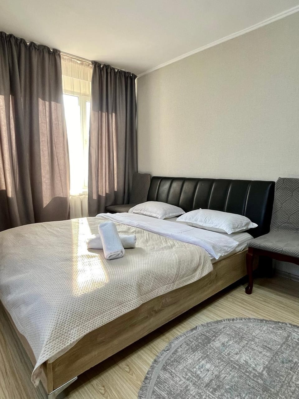 Двухкомнатная квартира на Арбате Apartment in Almaty