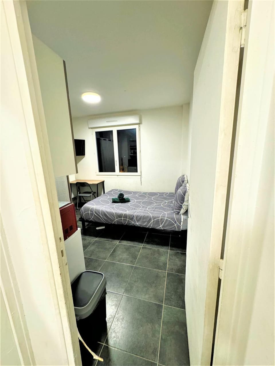 Studio Confortable Proche Gare Apartment in Île-de-France