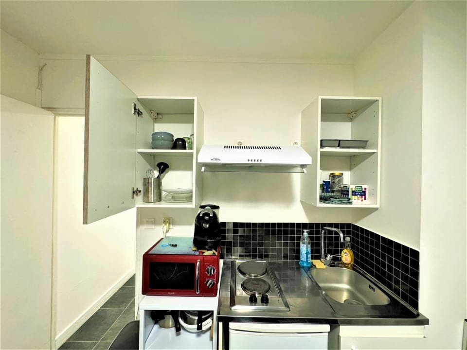 Studio Confortable Proche Gare Apartment in Île-de-France
