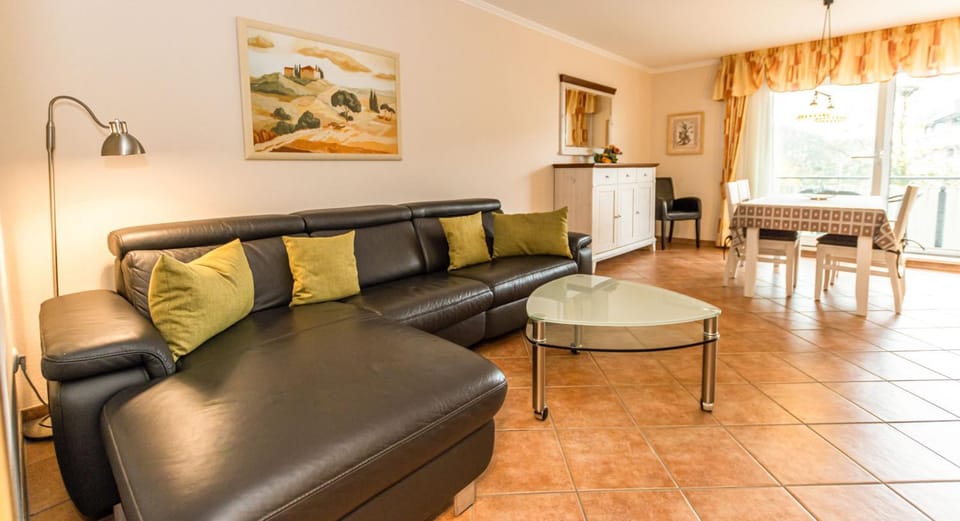 Ferienwohnung Pamir Apartment in Esens