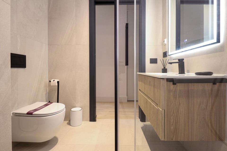 Shower, Bathroom