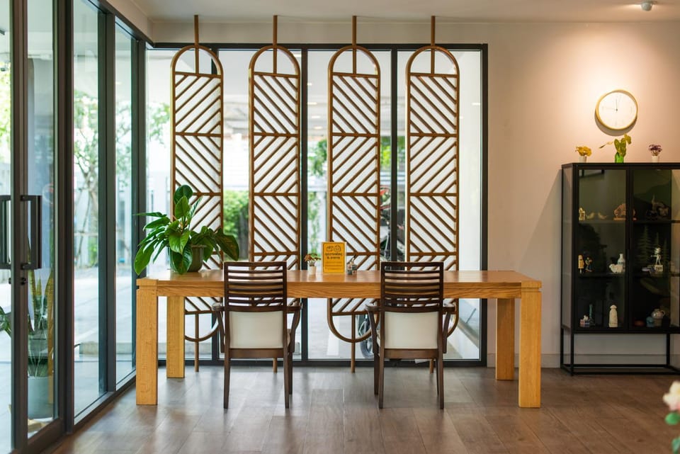 Seating area