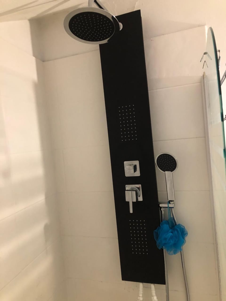 Appart Hotel Le Victor Hugo Art Mechanical et sa pizza offerte Apartment in Aurillac