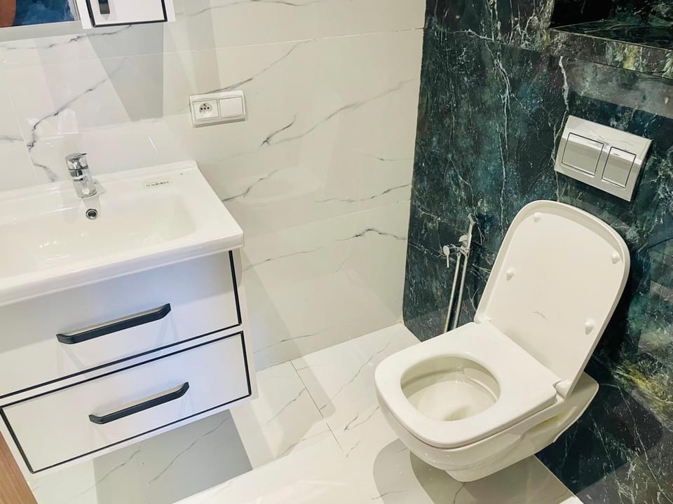 Toilet, Bathroom