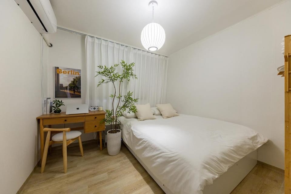 Stay Aneuk,3BR,8명,장기숙박,서울대학교,친절한 국가공인 관광통역 안내사의 호텔급 컨시어지 서비스,강남,홍대,명동,,성수,고척돔,KSPO돔,지하철,도심접근성 Villa in Seoul