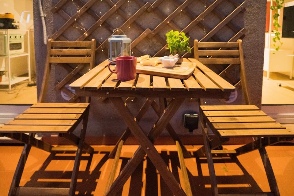 Food and drinks, Dining area, Food, Drinks