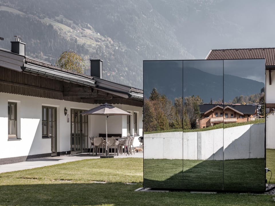 Property building, Natural landscape, Sauna