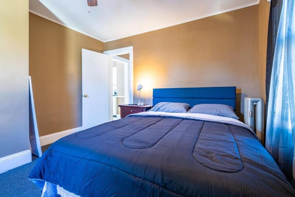 Charming Chicopee Getaway Apartment in Chicopee
