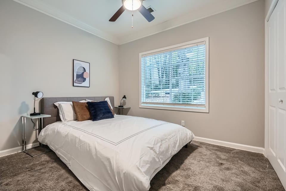 Crest at East Cobb 1826E Comfort,Spacious 2Bd 2Bt Apartment in Marietta