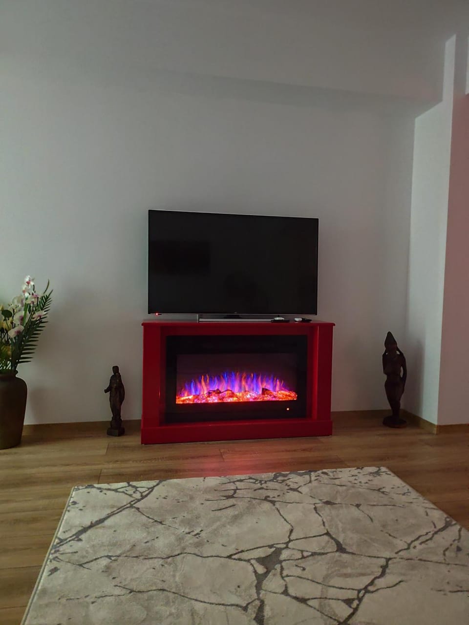 Communal lounge/ TV room, TV and multimedia