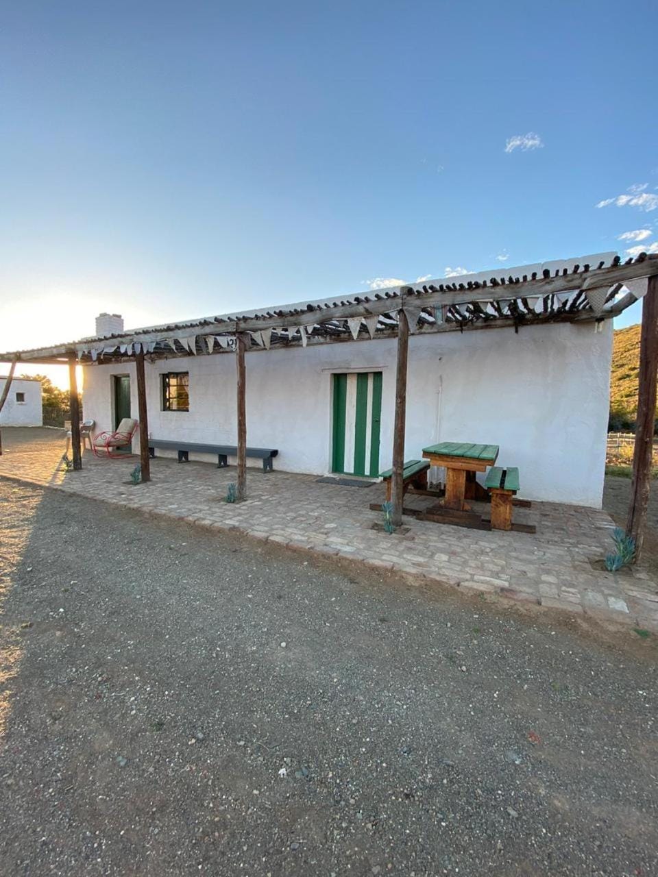 Property building, Patio, Facade/entrance