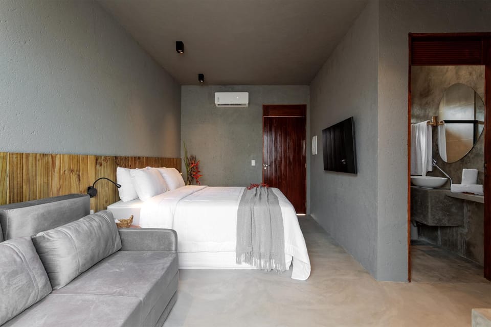 Photo of the whole room, Bedroom, air conditioner