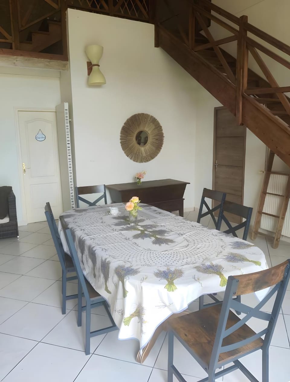 Property building, Living room