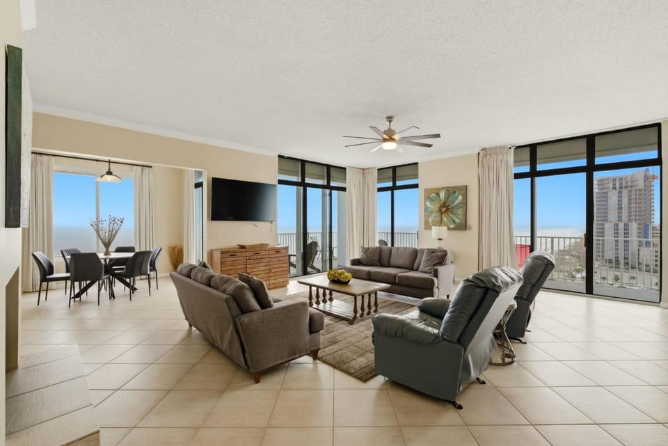 Summerchase Penthouse 4 House in Orange Beach